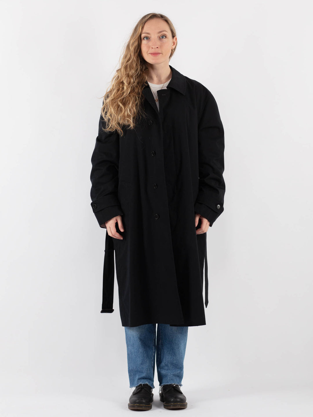 Vintage 90's Women Trench Coat in Black