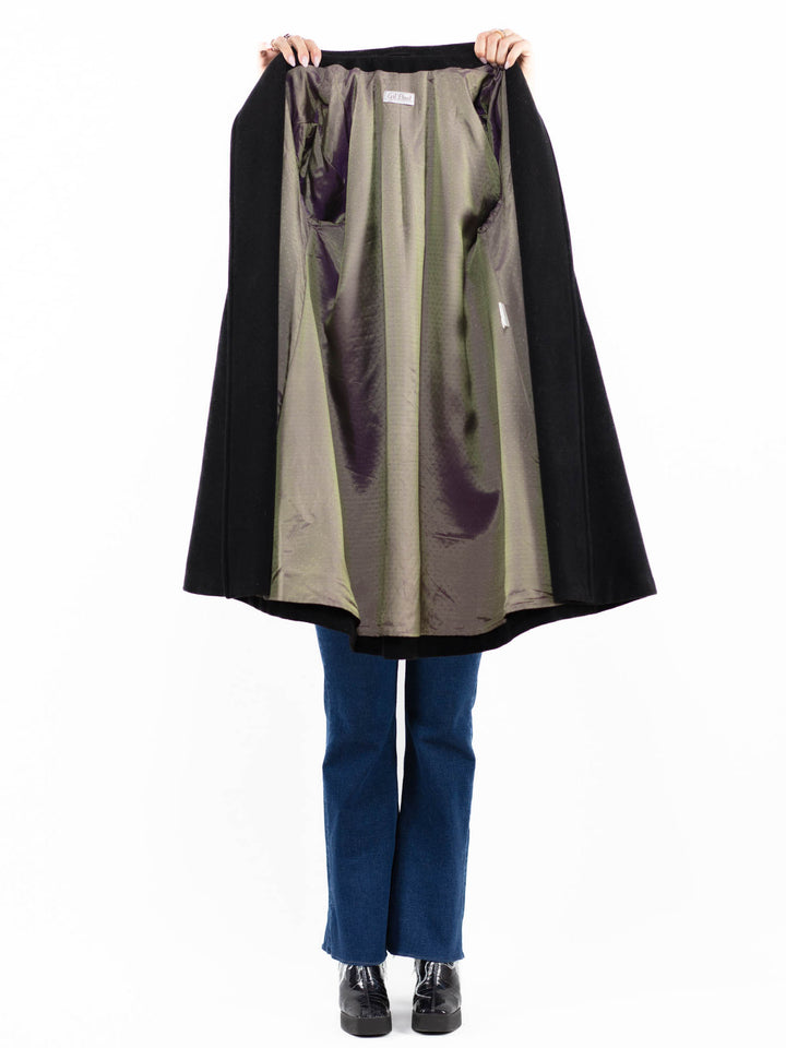 Vintage 80's Women Wool Blend Coat in BlackA0047