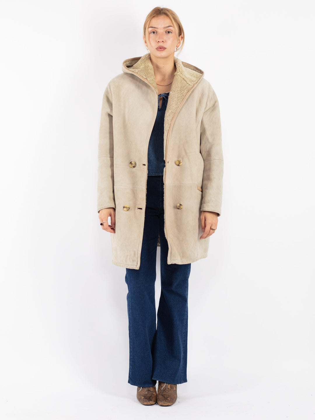 Vintage 90's Women Sheepskin Coat in Beige
