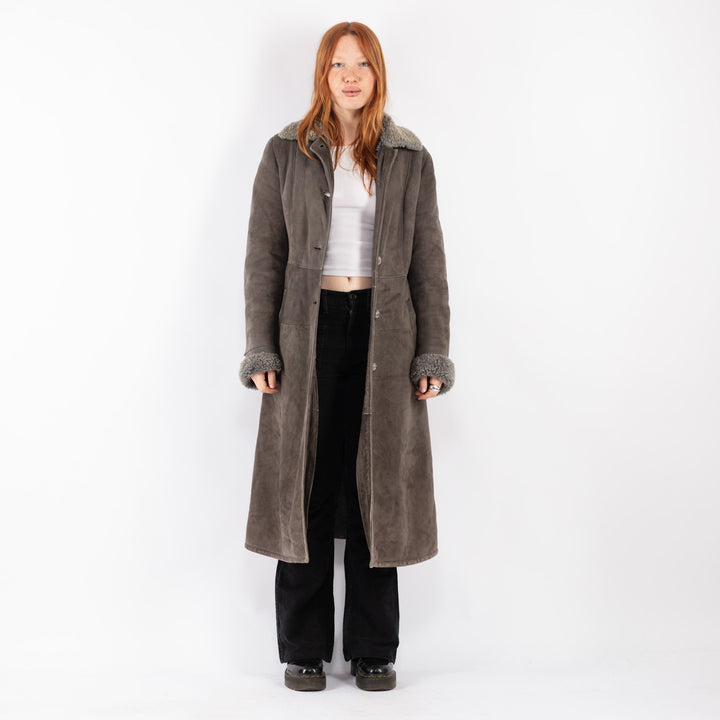 Vintage 70's Women Sheepskin Coat in Gray