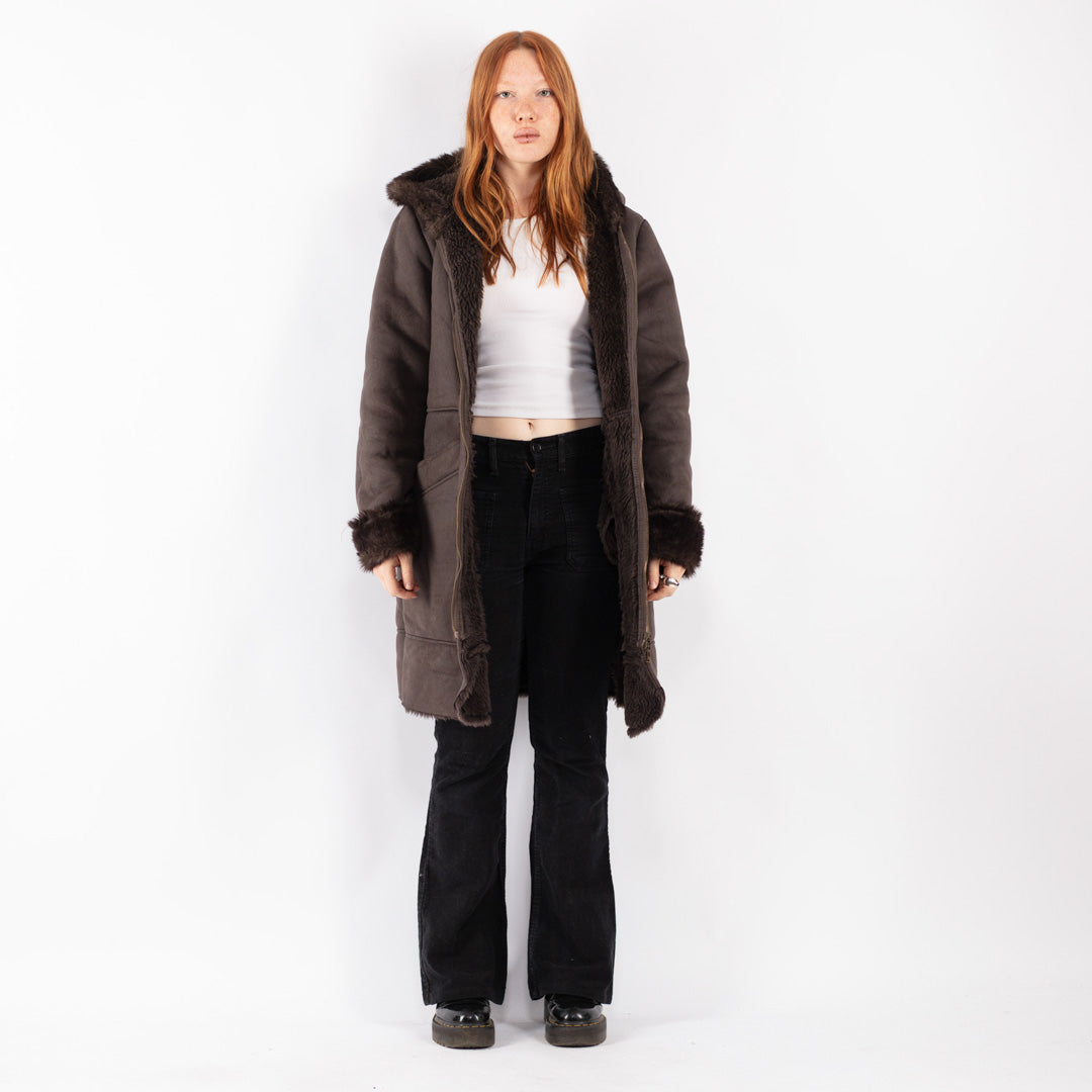 Vintage 90's Women Faux Sheepskin Coat in Brown