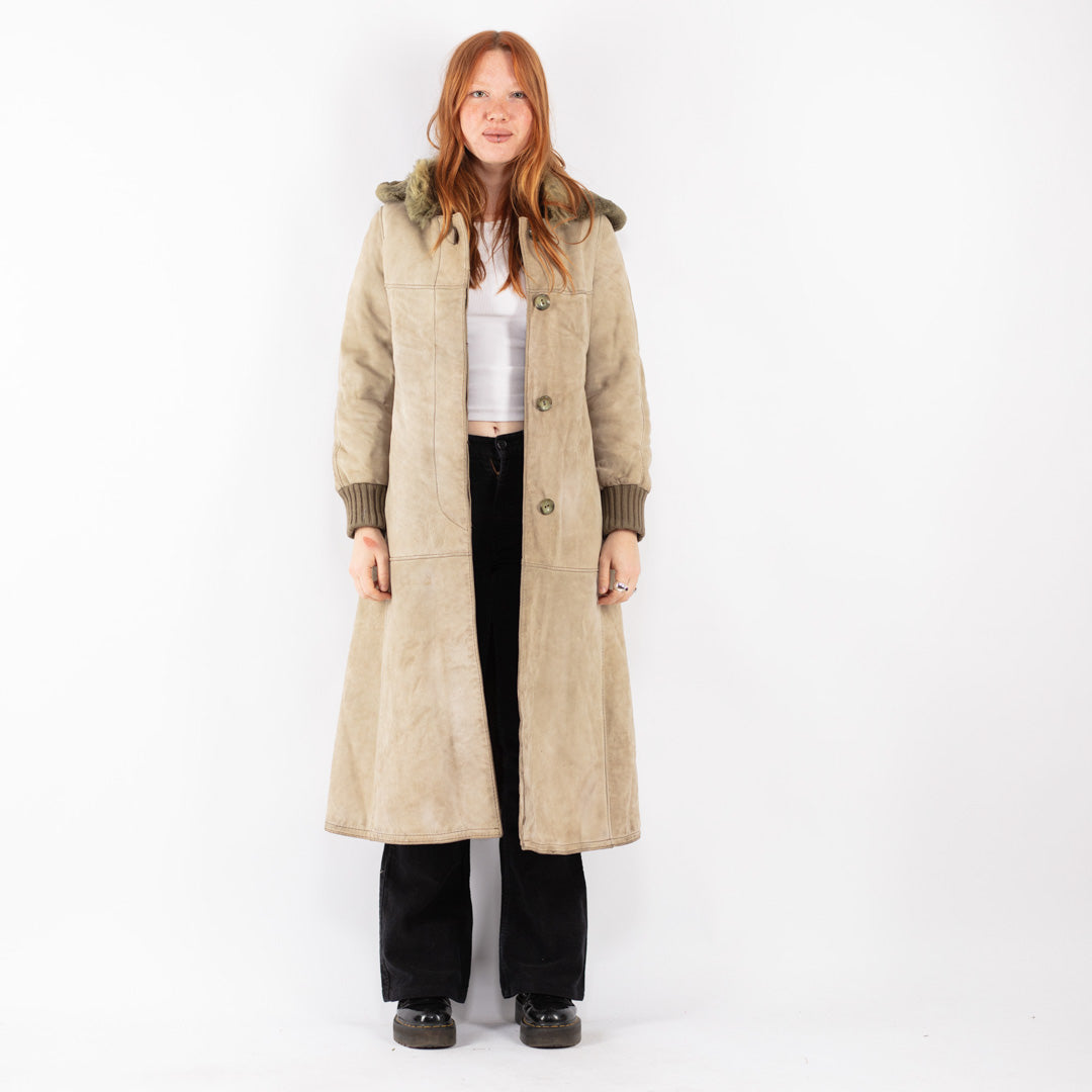 Vintage 70's Women Sheepskin Coat in Beige