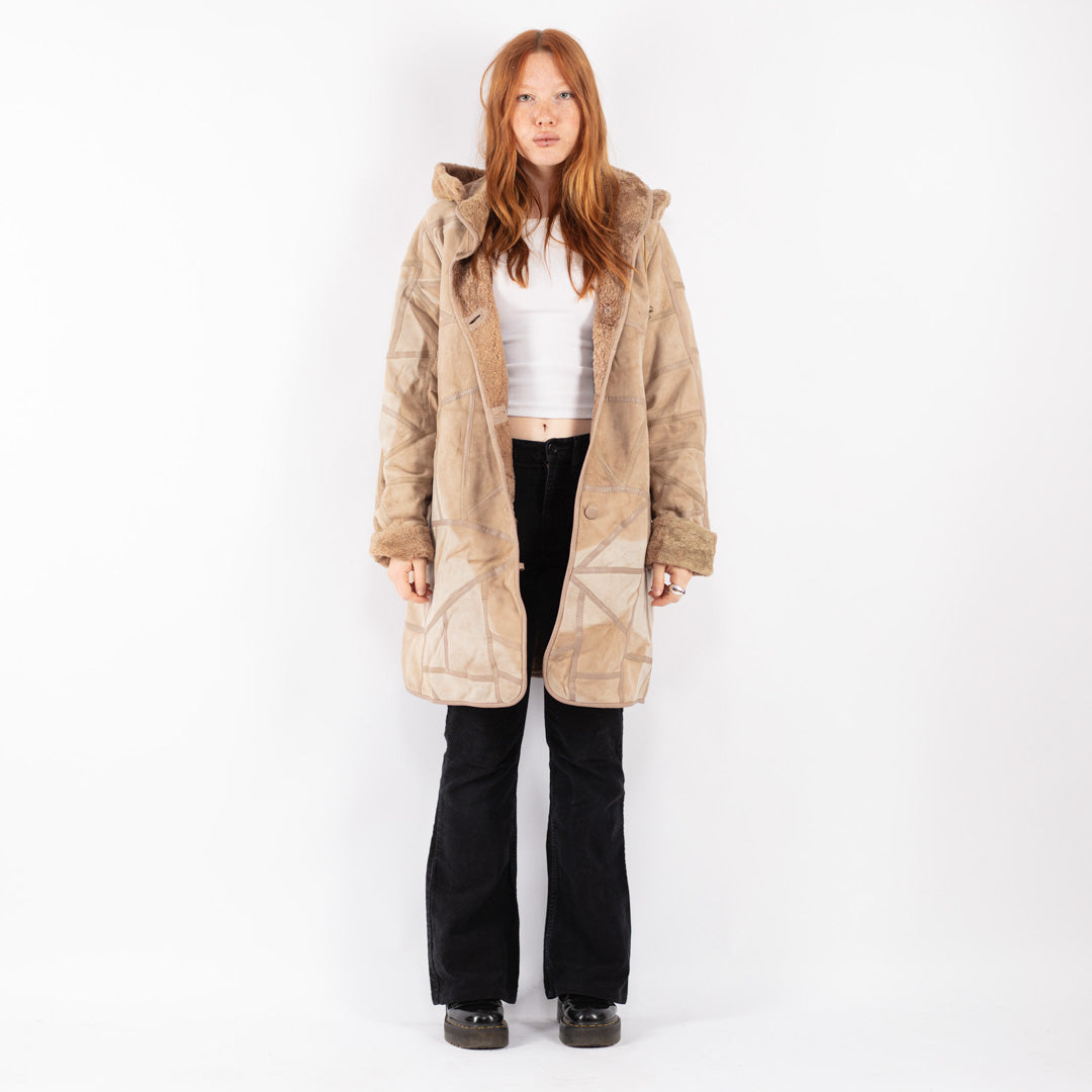 Vintage 90's Women Sheepskin Coat in Beige