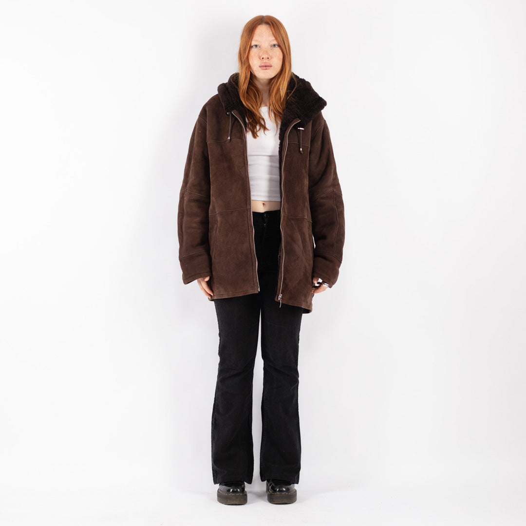 Vintage 90's Women Sheepskin Coat in Brown