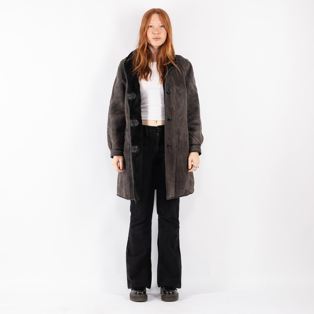 Vintage 80's Women Sheepskin Coat in Gray