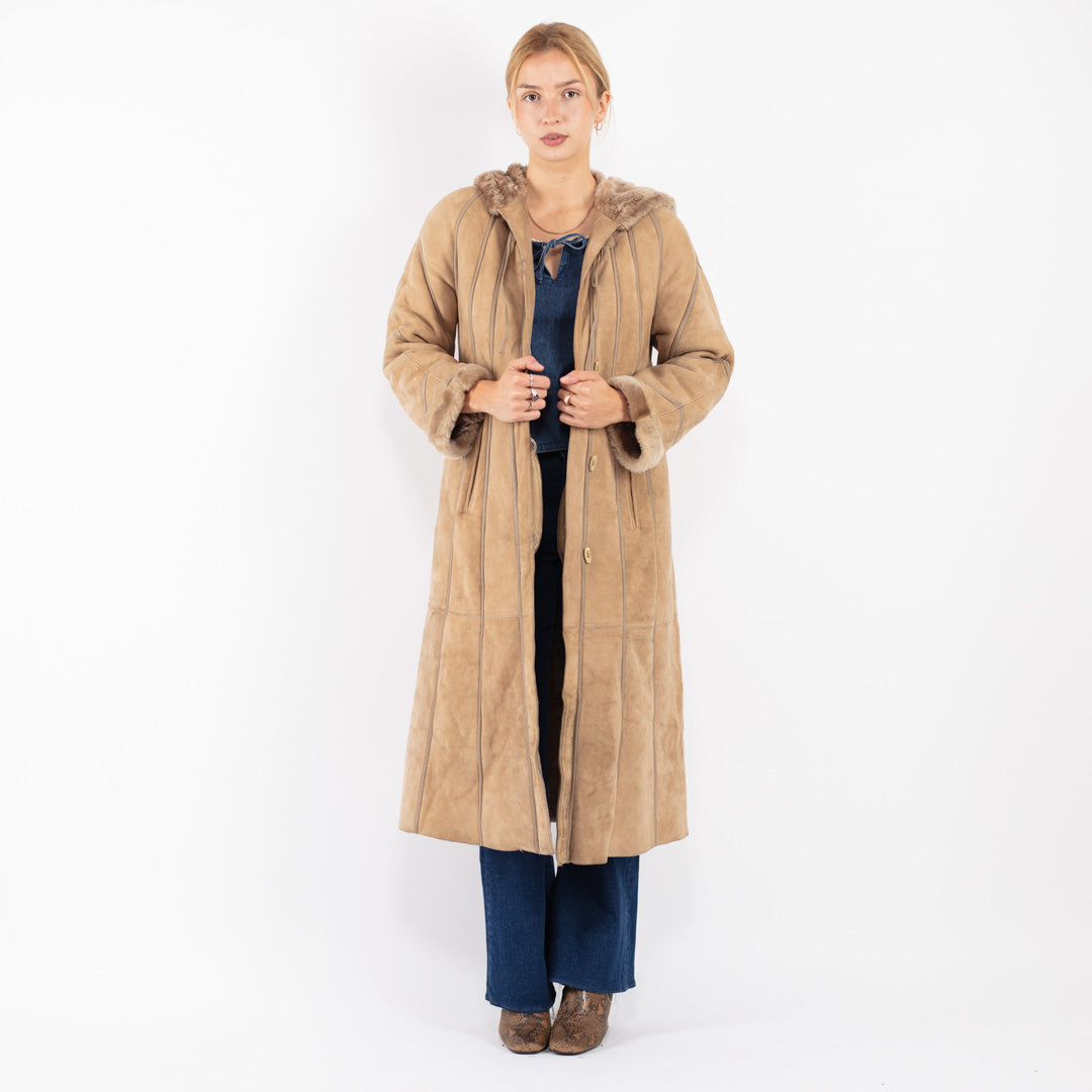 Vintage Women Sheepskin Coat in Beige