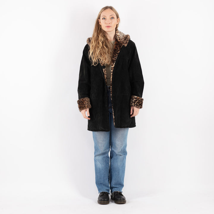 Vintage 90's Women Suede Sherpa Coat in Black