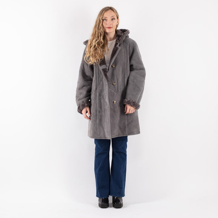 Vintage 80's Women Sheepskin Coat in Gray