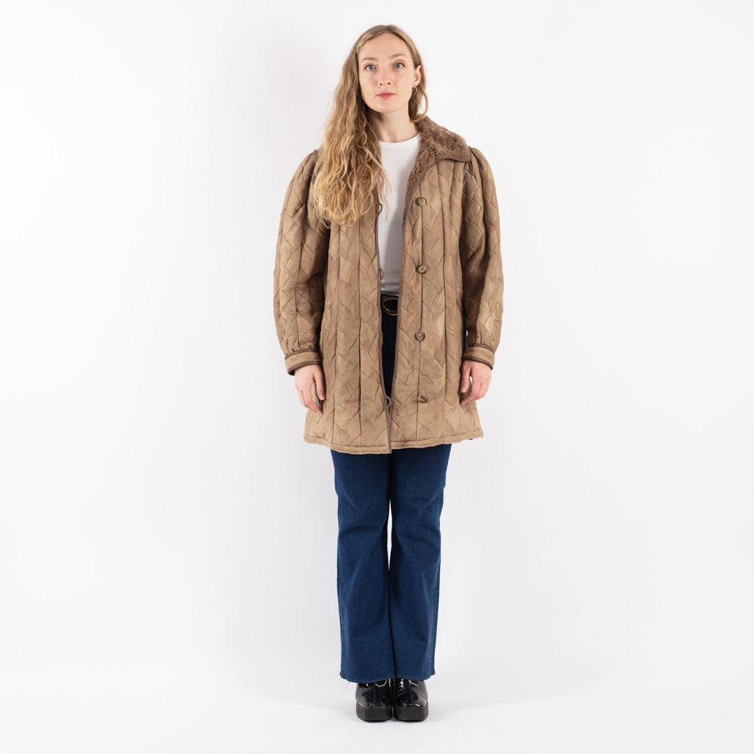 Vintage 80's Women Sheepskin Coat in Beige