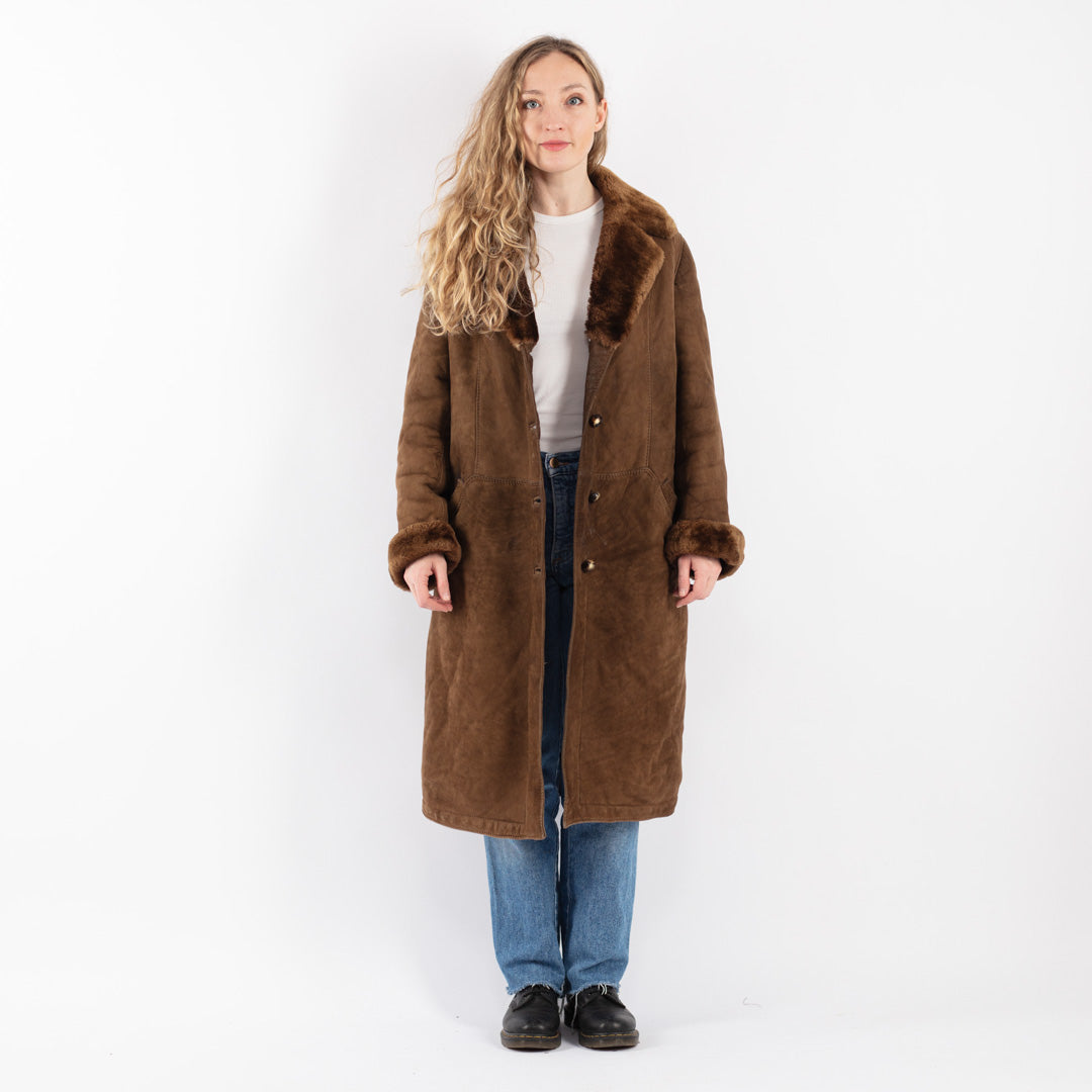 Vintage 70's Women Sheepskin Coat in Brown