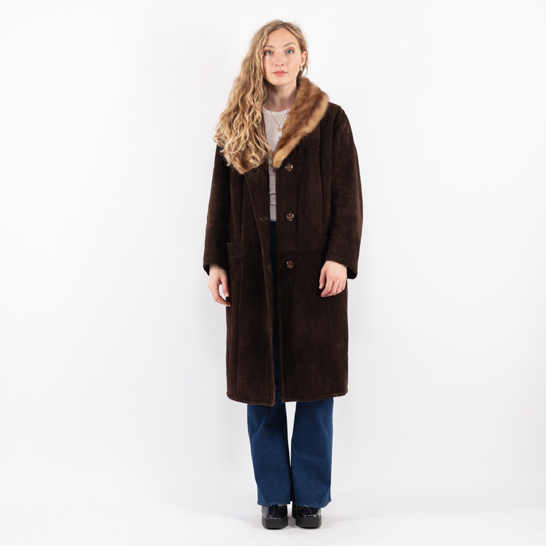 Vintage 70's Women Sheepskin Coat in Brown