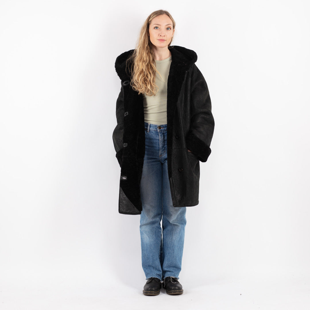 Vintage 80's Women Sheepskin Coat in Black
