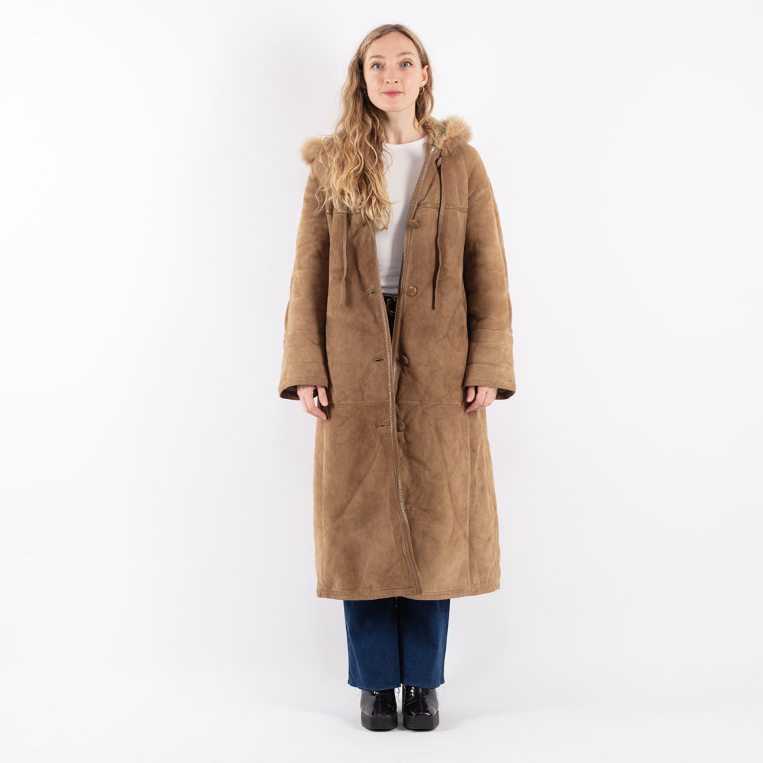 Vintage 70's Women Sheepskin Coat in Beige
