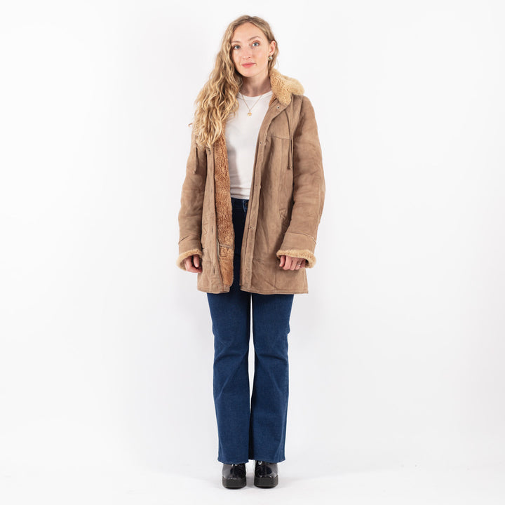 Vintage 90's Women Sheepskin Coat in Beige