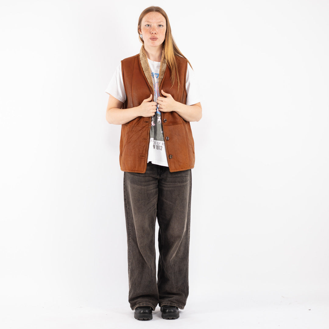 Vintage 70's Women Sheepskin Vest in Brown