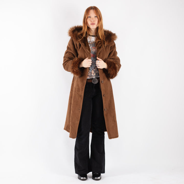 Vintage Women Faux Sheepskin Coat in Brown