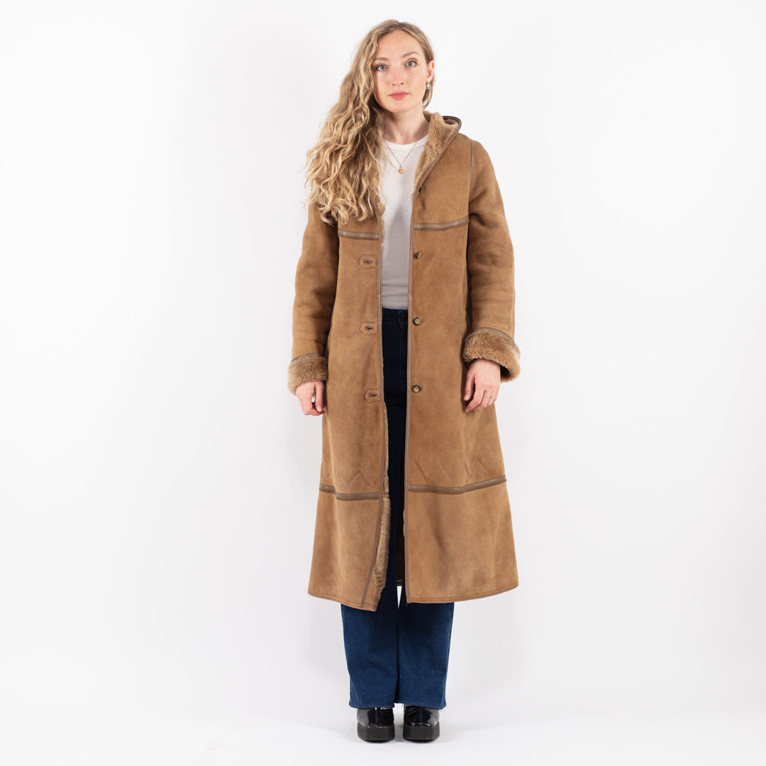 Vintage 70's Women Sheepskin Coat in Beige