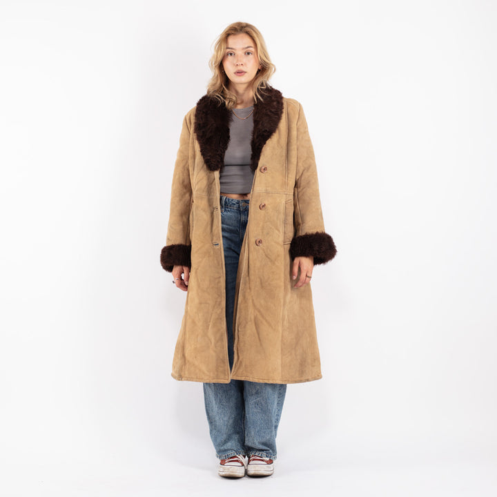 Vintage 70's Women Sheepskin Coat in Beige