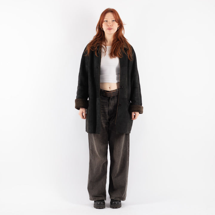 Vintage 90's Women Sheepskin Coat in Black