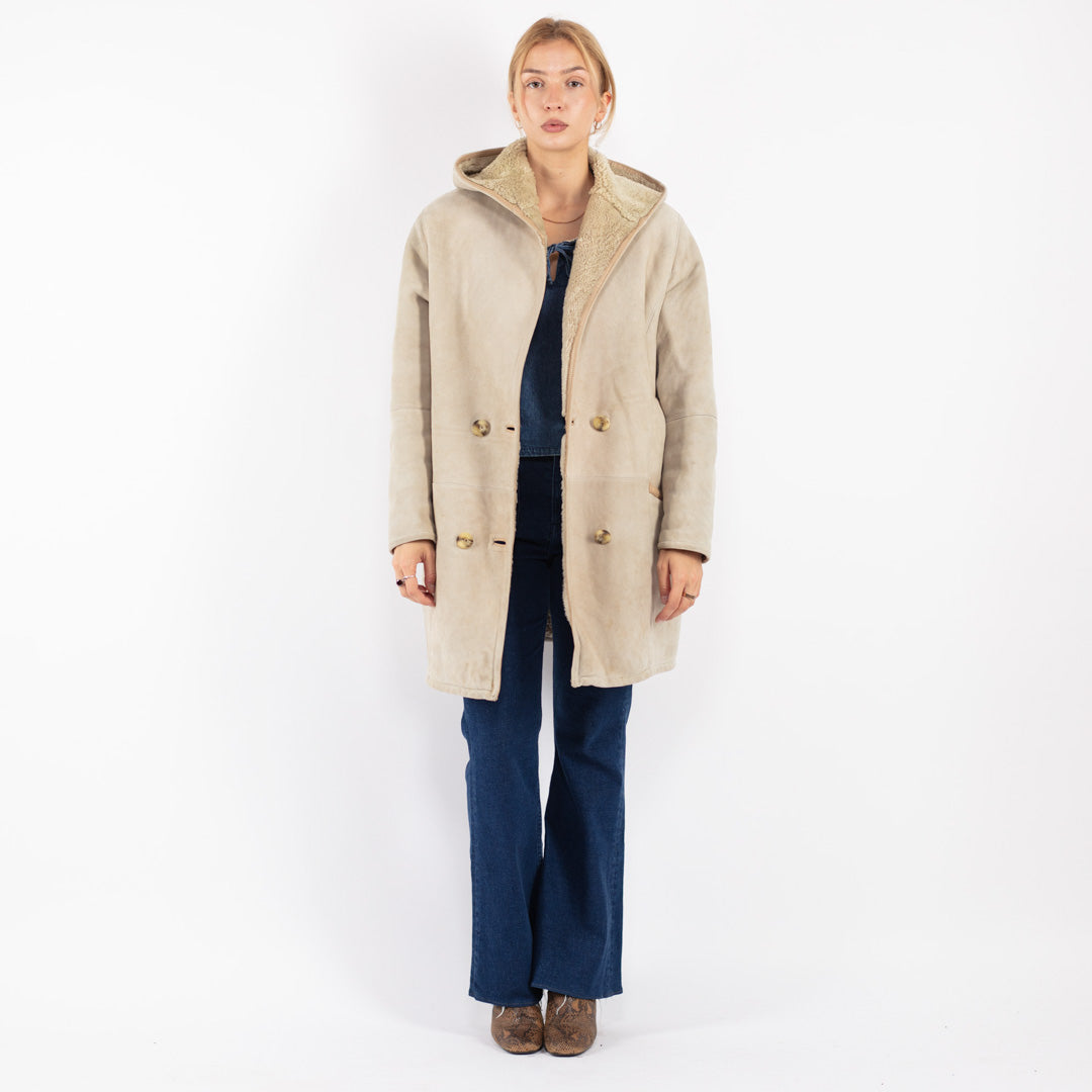 Vintage 90's Women Sheepskin Coat in Beige