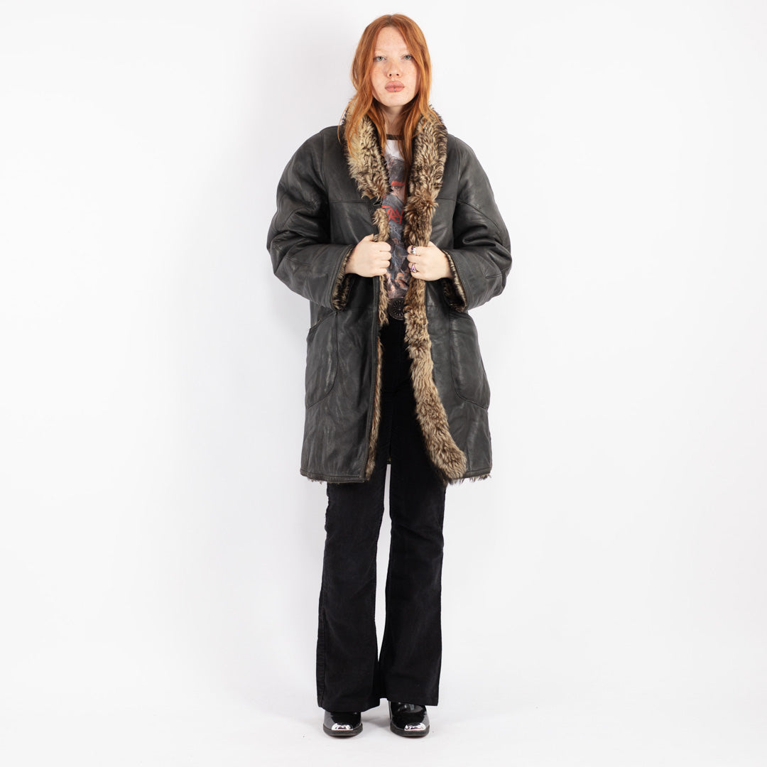 Vintage 70's Women Sheepskin Shearling in Black