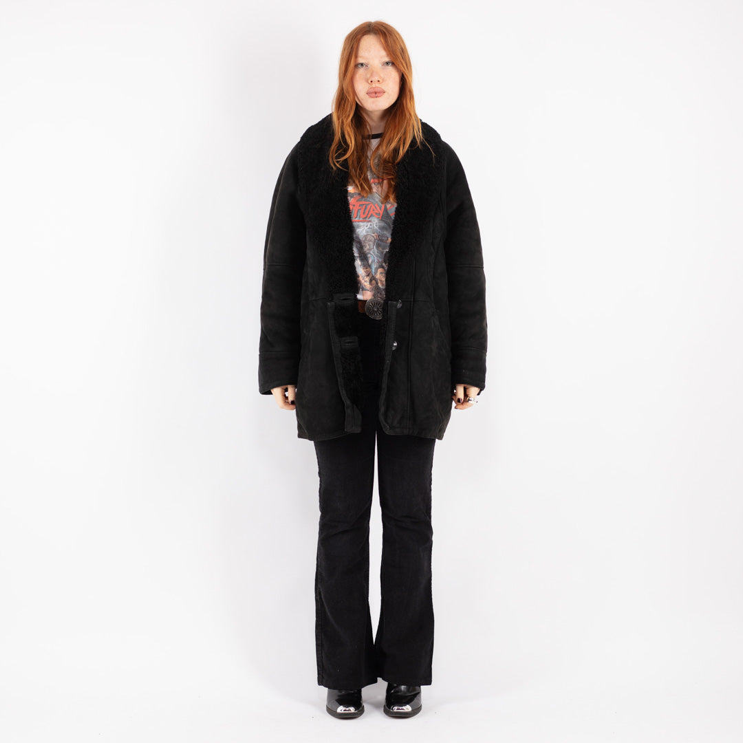 Vintage 80's Women Sheepskin Shearling Coat in Black