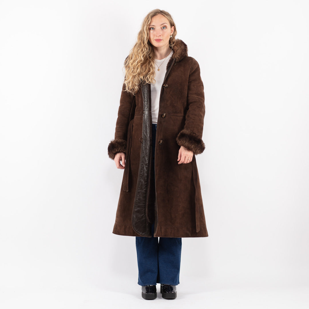 Vintage 70's Women Sheepskin Coat in Brown