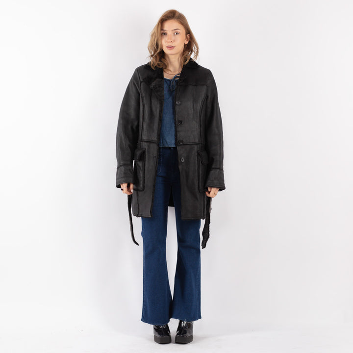 Vintage 90's Women Sheepskin Shearling Coat in Black