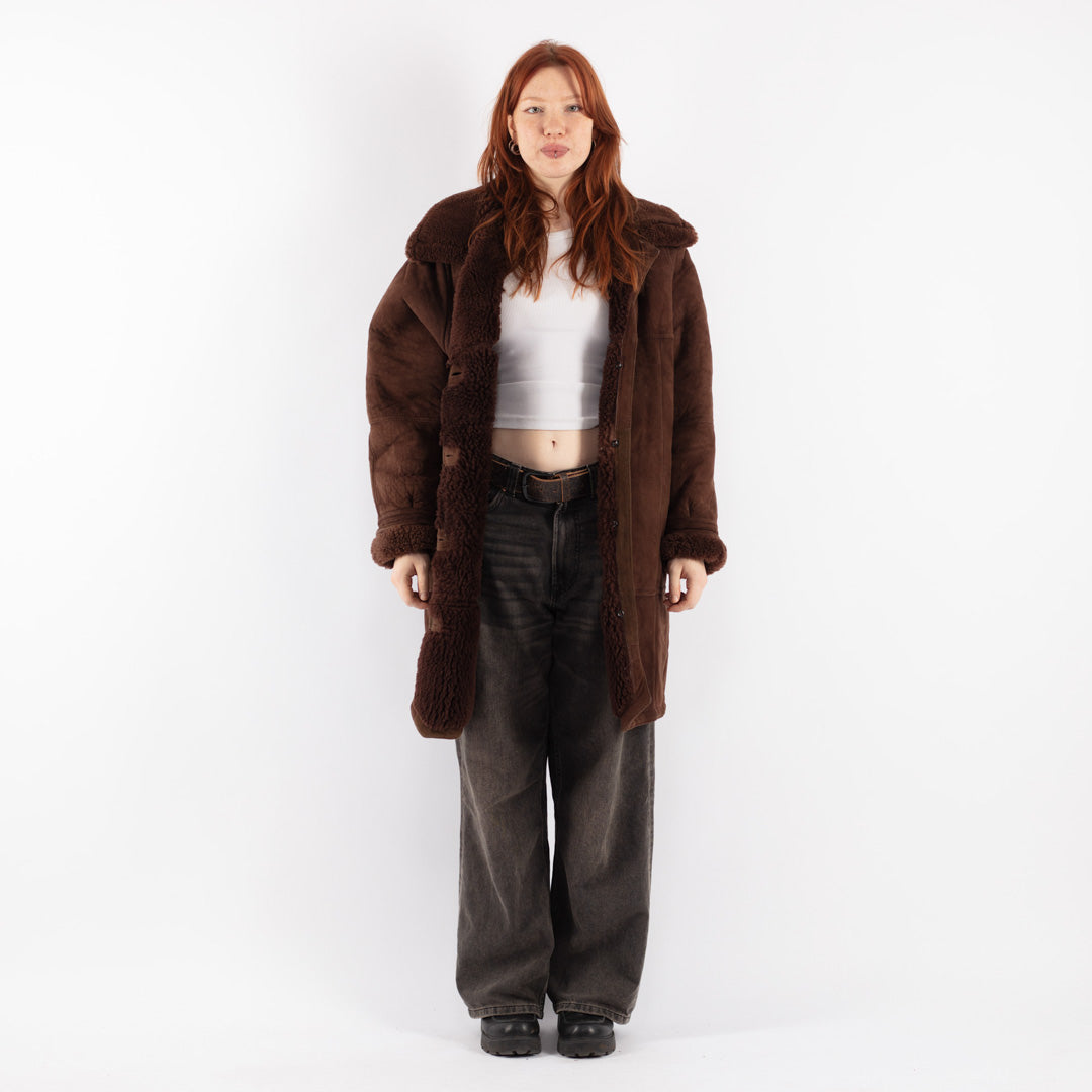 Vintage 90's Women Sheepskin Coat in Brown