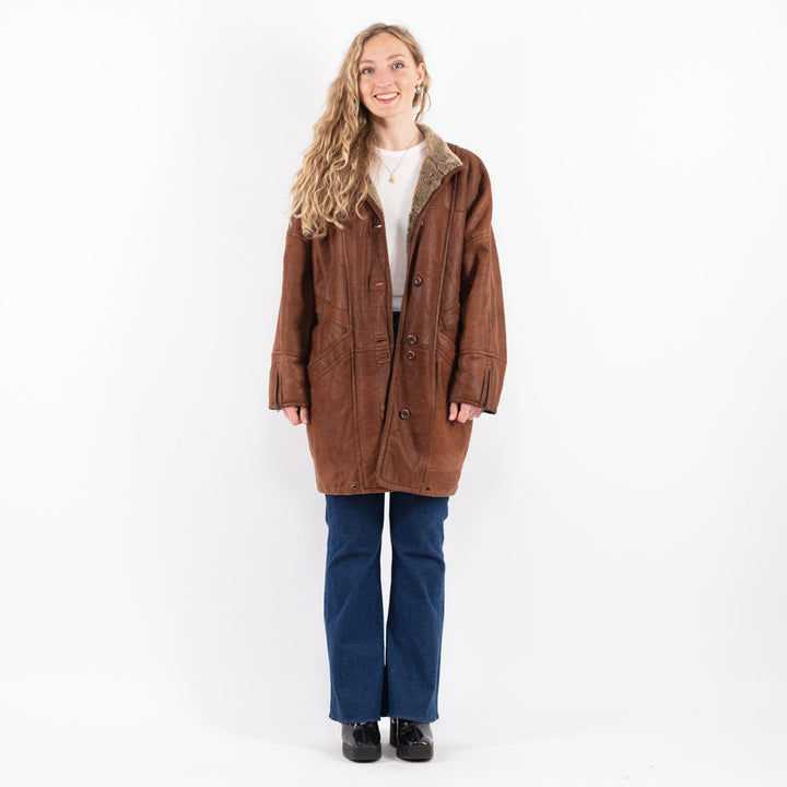 Vintage 90's Women Sheepskin Coat in Brown