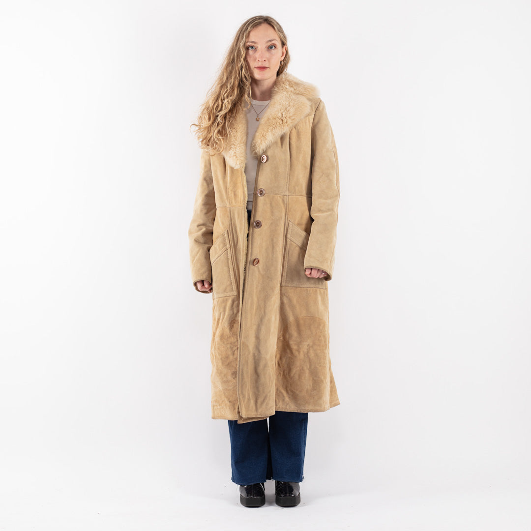 Vintage 70's Women Suede Sherpa Coat in Beige