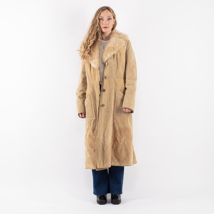 Vintage 70's Women Suede Sherpa Coat in Beige