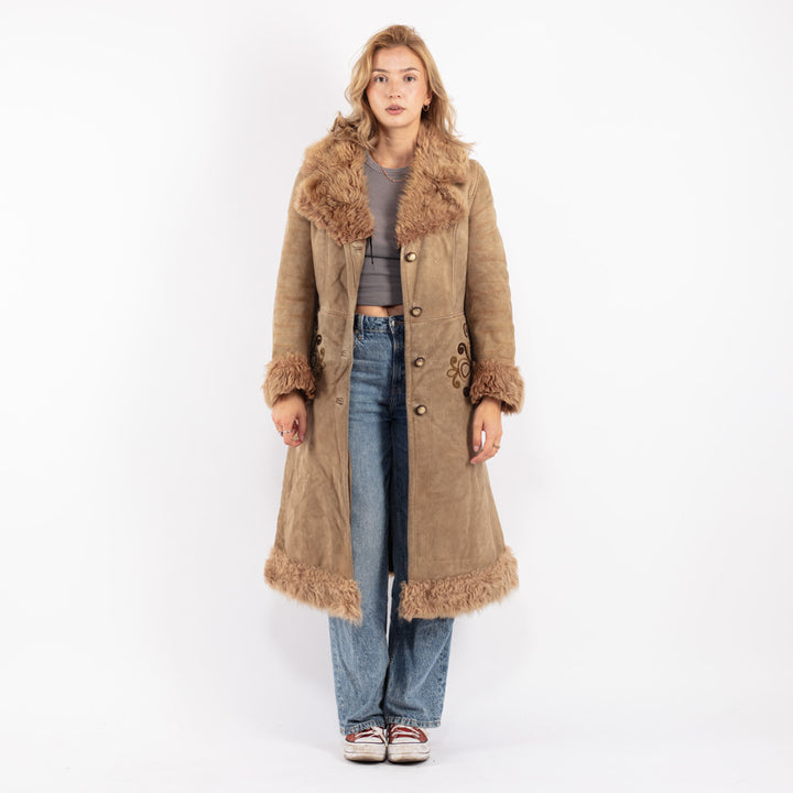 Vintage 70's Women Sheepskin Coat in Beige