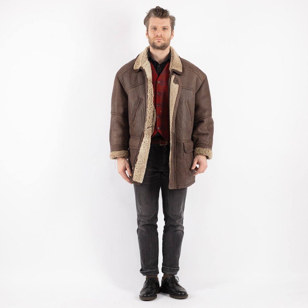 Vintage 90's Men Sheepskin Coat in Brown