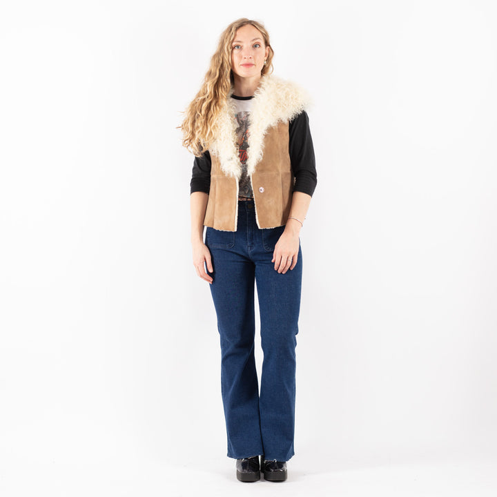 Vintage 90's Women Sheepskin Vest in Beige