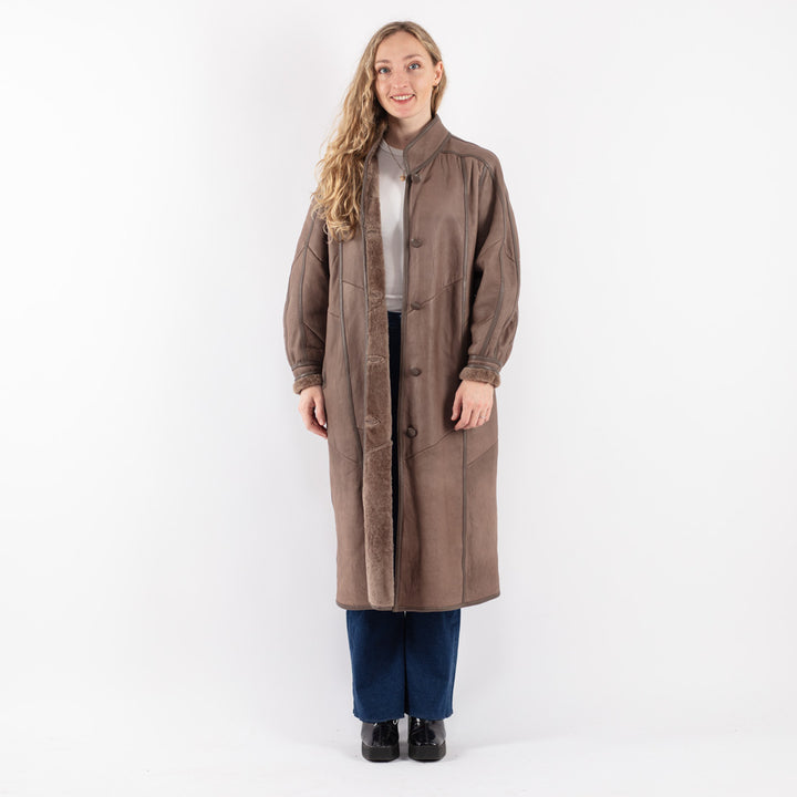 Vintage 80's Women Sheepskin Coat in Brown