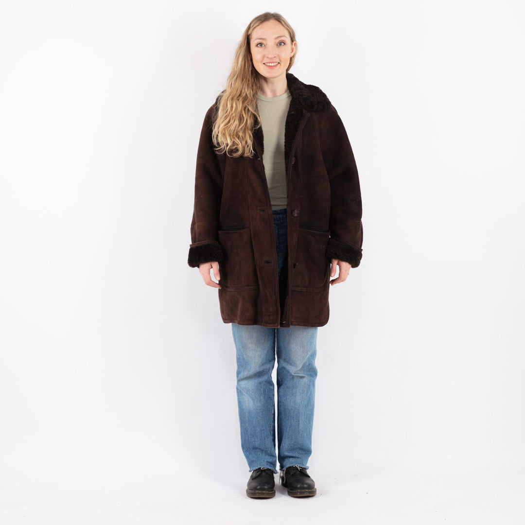 Vintage 90's Women Sheepskin Coat in Brown