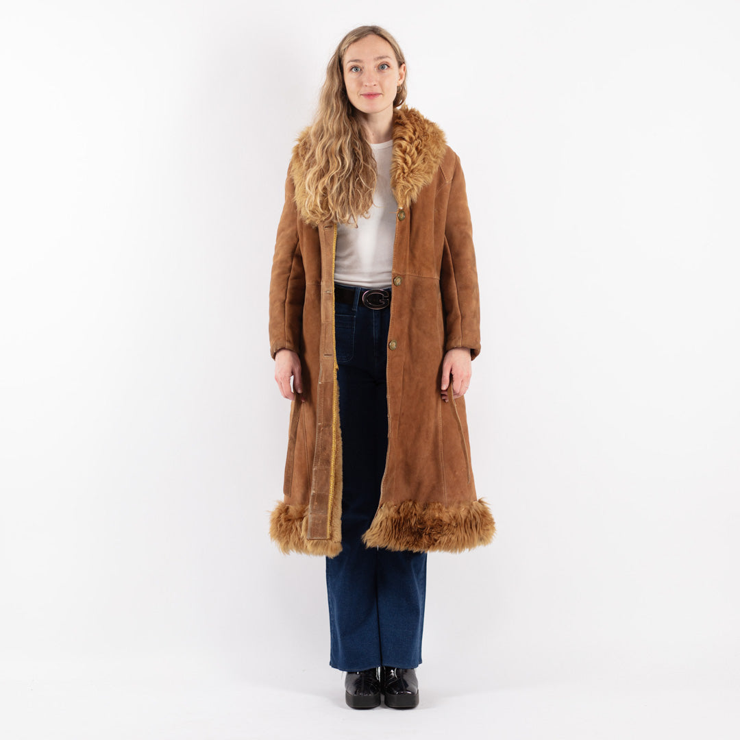 Vintage 70's Women Sheepskin Coat in Brown