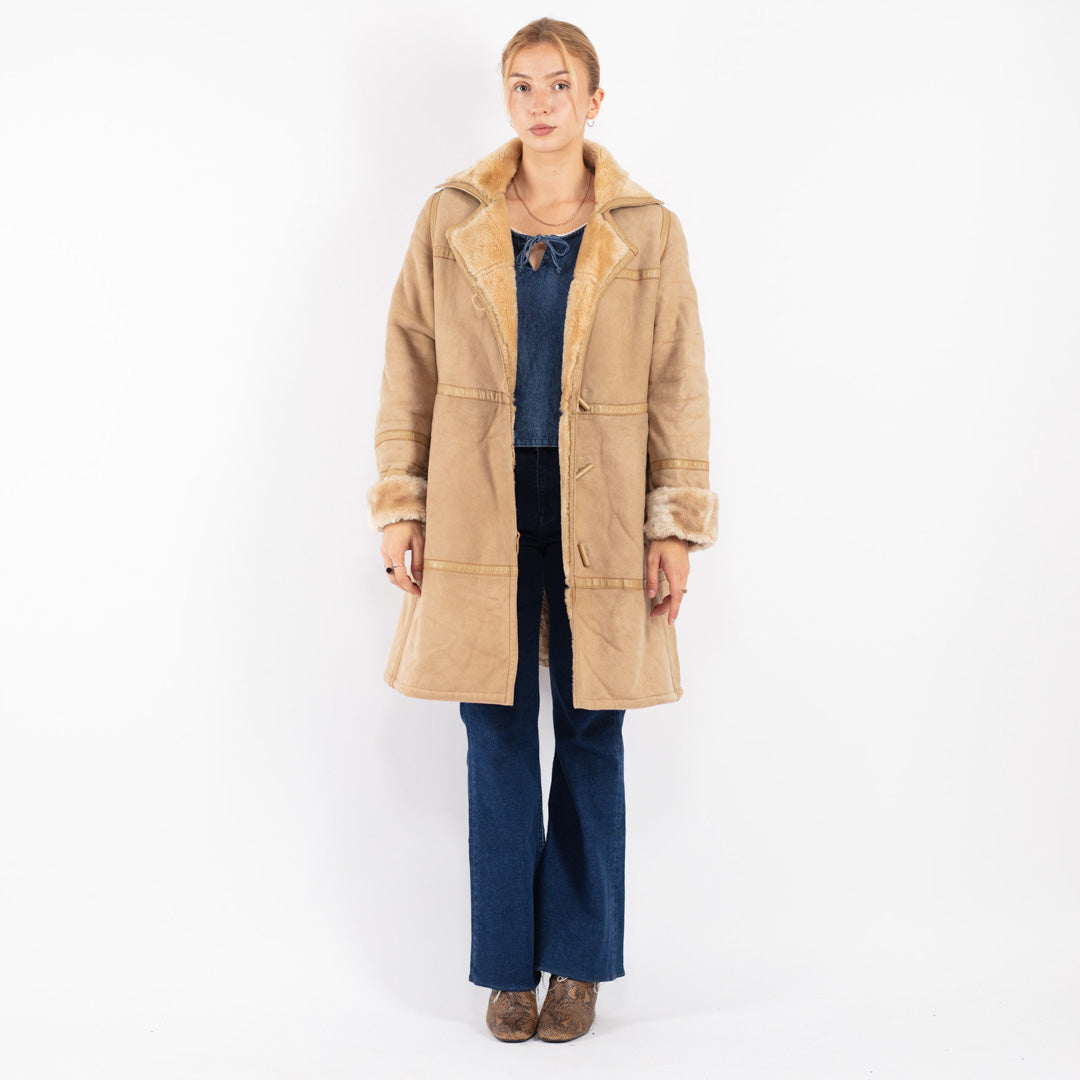 Vintage 70's Women Sheepskin Coat in Beige