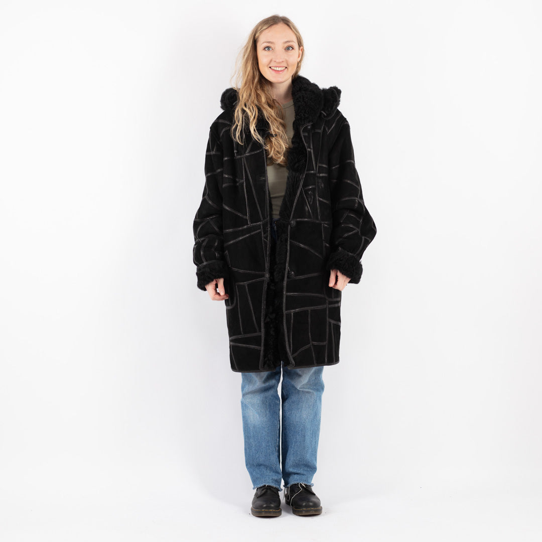 Vintage 90's Women Sheepskin Coat in Black