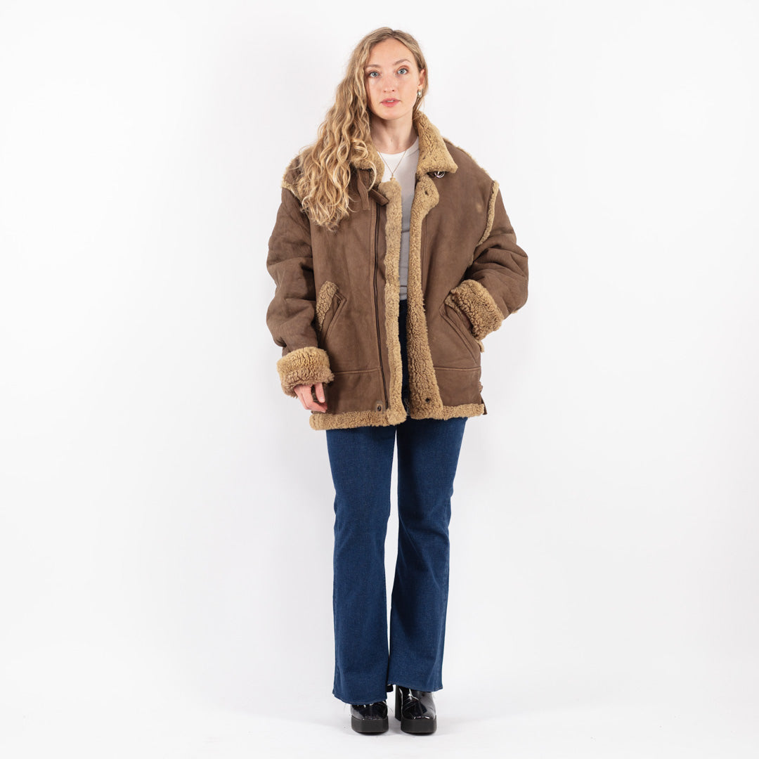 Vintage 90's Women Sheepskin Jacket in Brown