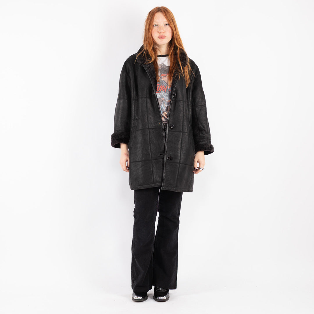 Vintage 90's Women Sheepskin Shearling Coat in Black