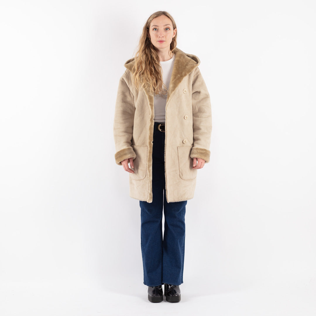 Vintage 90's Women Sherpa Coat in Beige