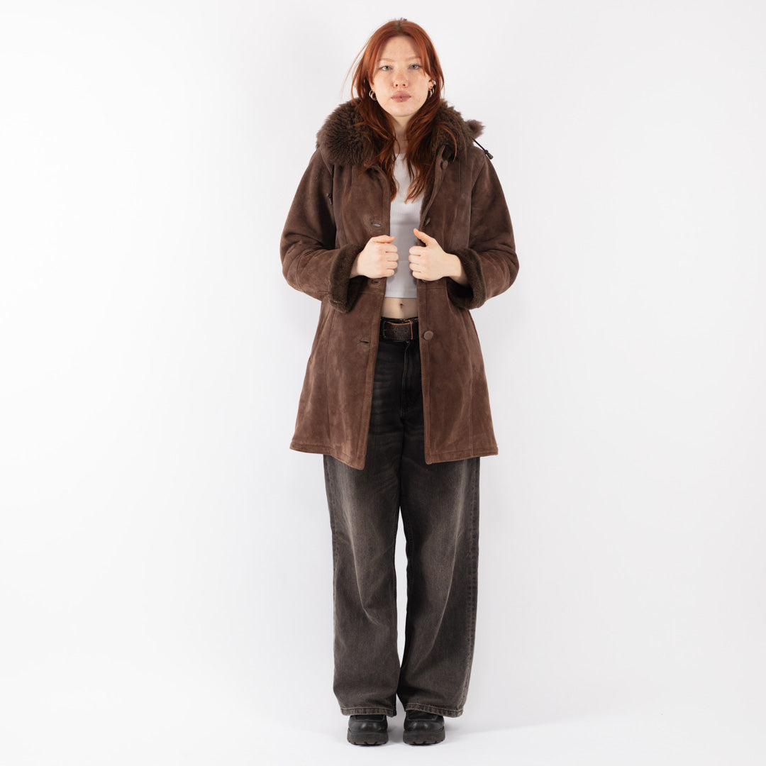 Vintage 90's Women Sheepskin Coat in Brown