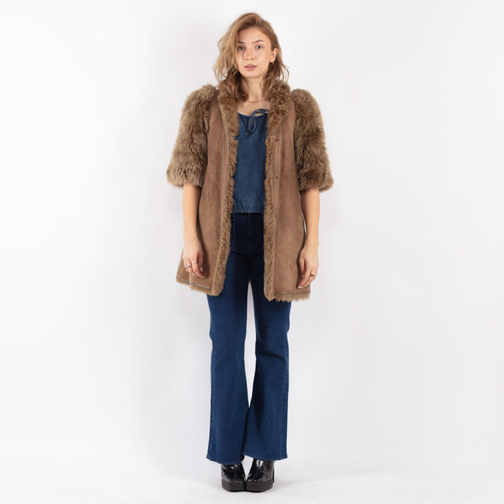 Vintage 80's Women Shearling Coat in Beige