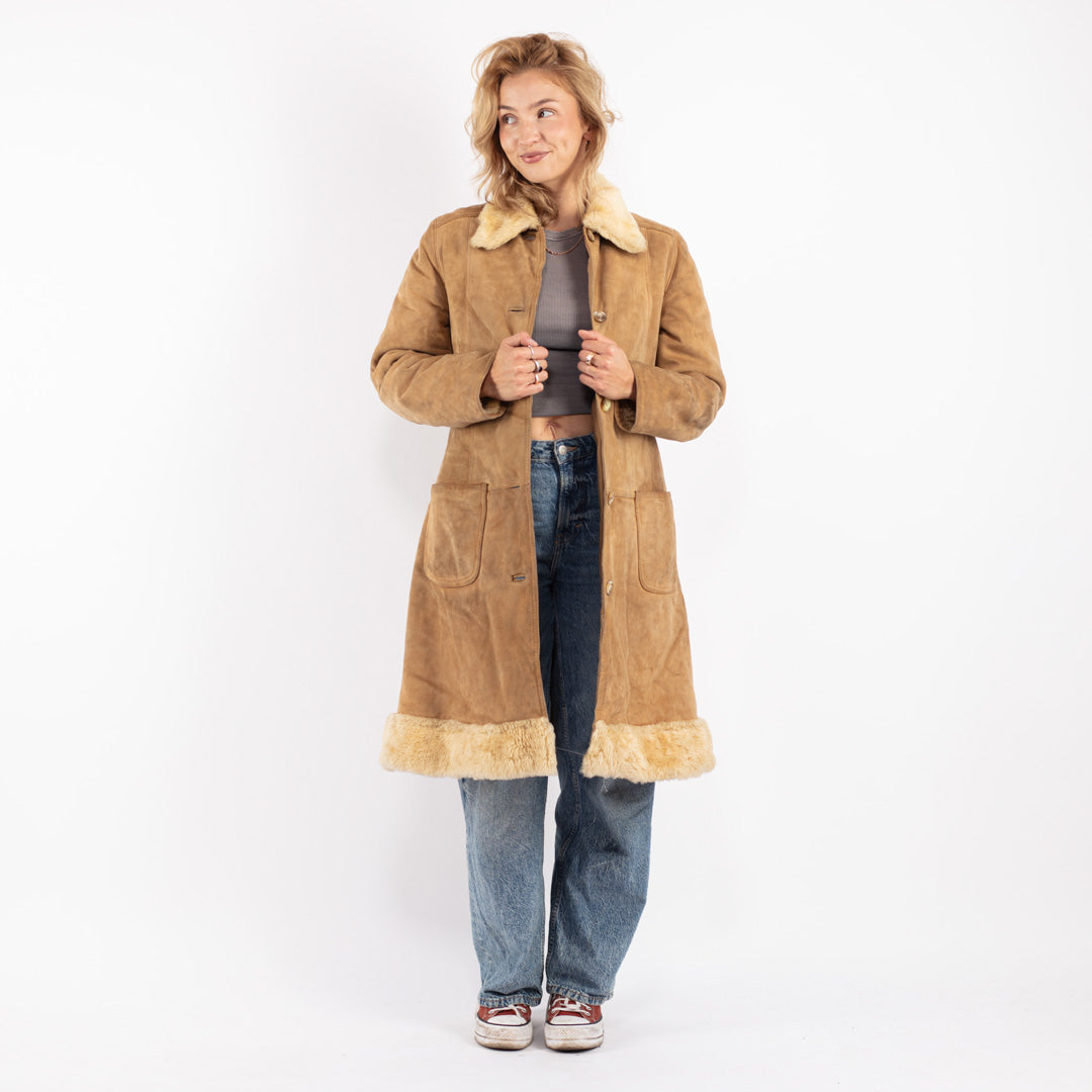 Vintage 70's Women Sheepskin Coat in Beige