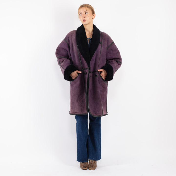 Vintage 80's Women Sheepskin Coat in Purple