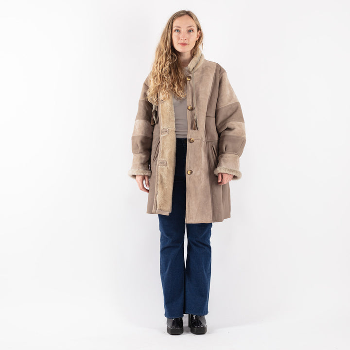 Vintage 80's Women Sheepskin Coat in Beige