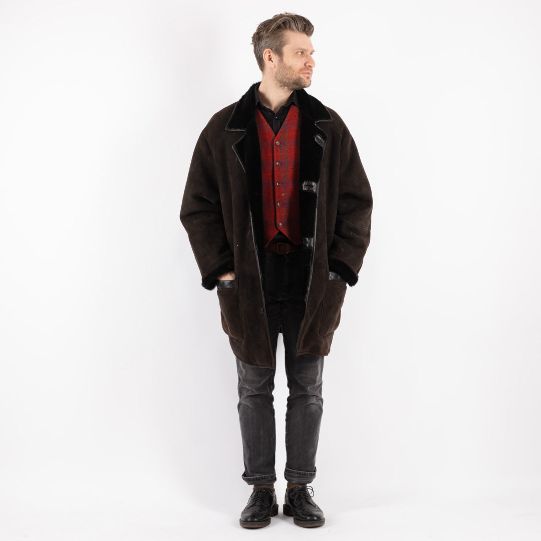 Vintage 90's Men Sheepskin Coat in Brown