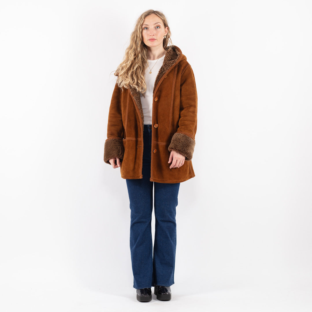 Vintage 90's Women Sheepskin Coat in Brown